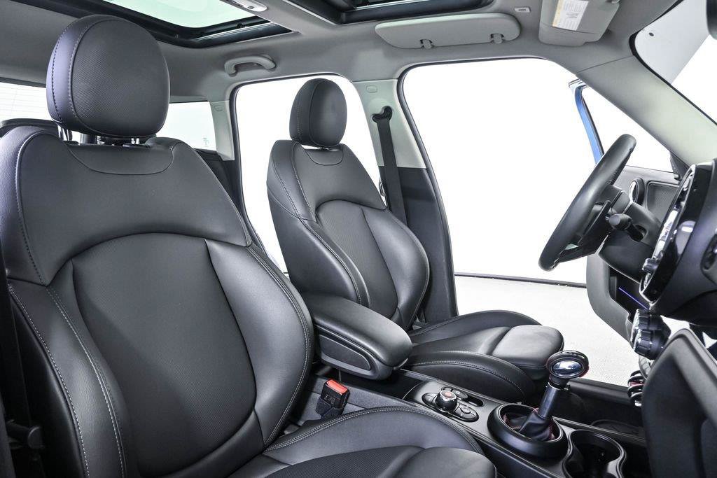 Used 2019 MINI Cooper Countryman S w/ Premium Package FWD image 19