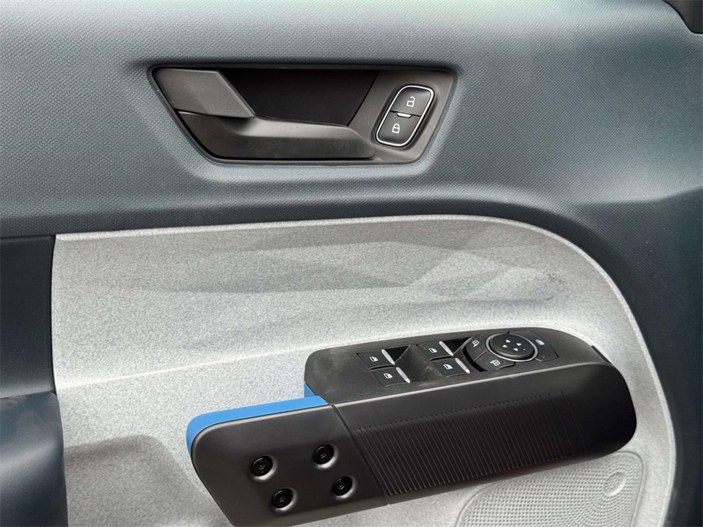 New 2025 Ford Maverick XLT w/ Equipment Group 301A image 16