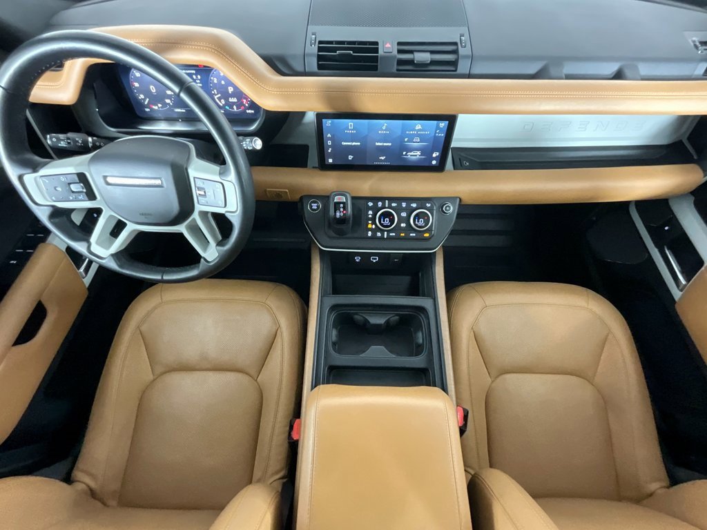 Used 2023 Land Rover Defender 110 SE image 14