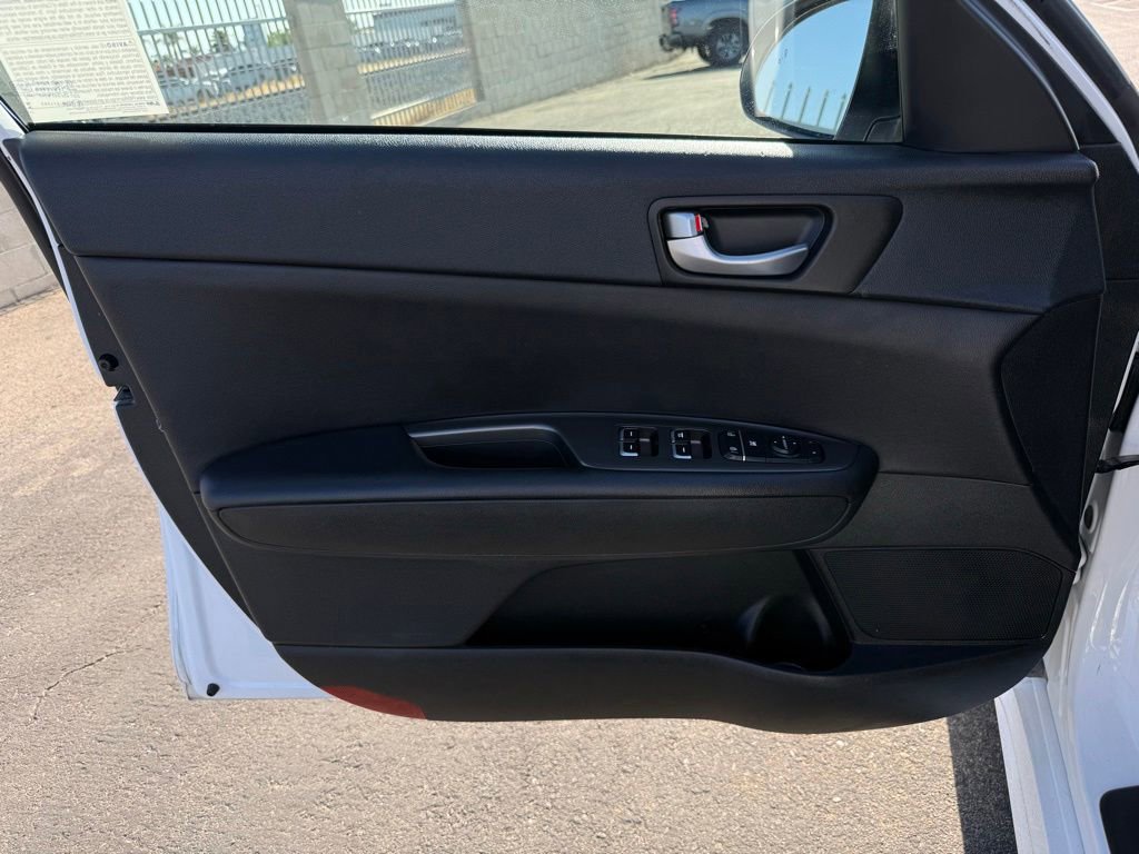 Used 2020 Kia Optima LX FWD image 14