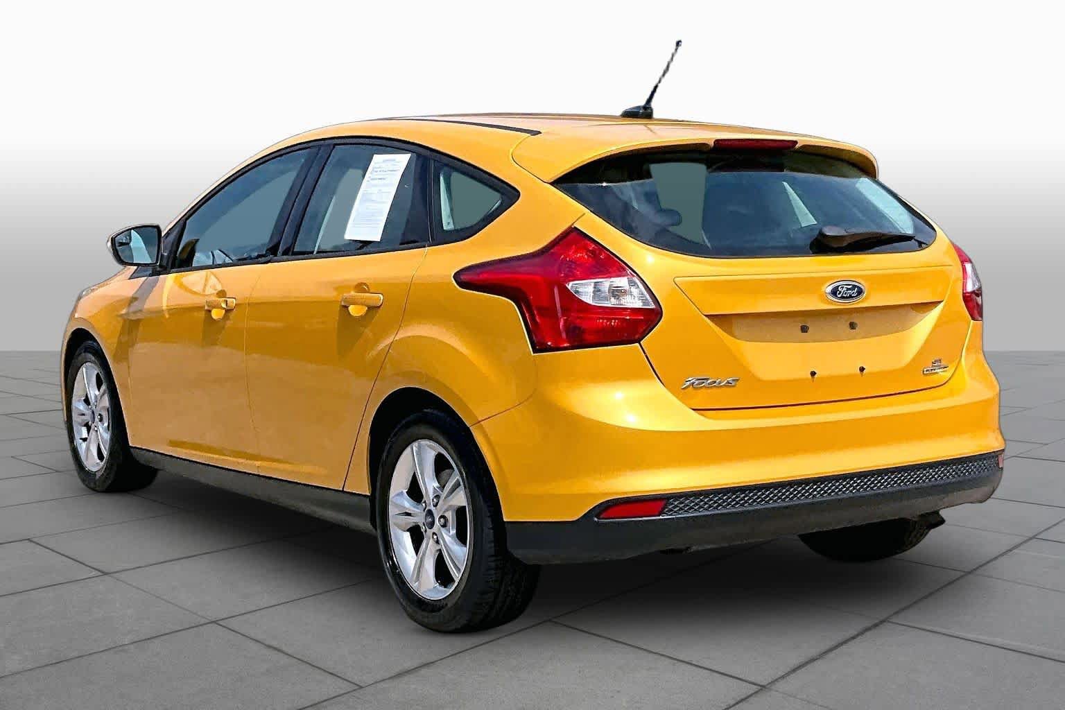 Used 2012 Ford Focus SE FWD image 12