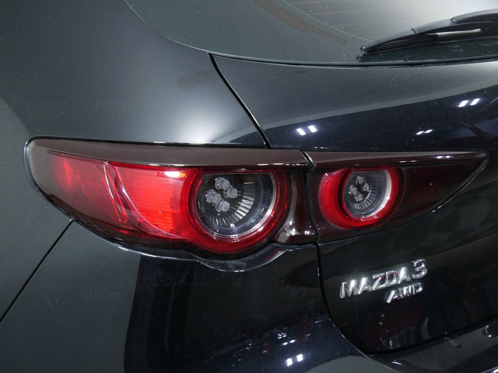 Used 2019 MAZDA MAZDA3 Preferred image 12