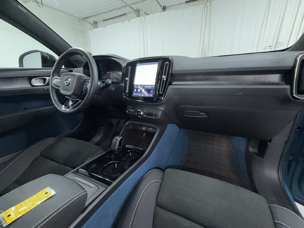 Used 2023 Volvo C40 P8 Recharge Ultimate AWD/4WD image 19