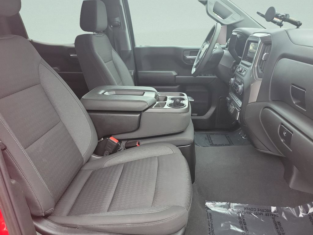 Used 2023 Chevrolet Silverado 1500 Custom image 18