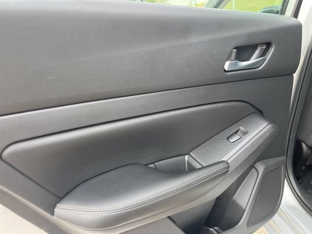 Used 2022 Nissan Altima 2.5 SV FWD image 11