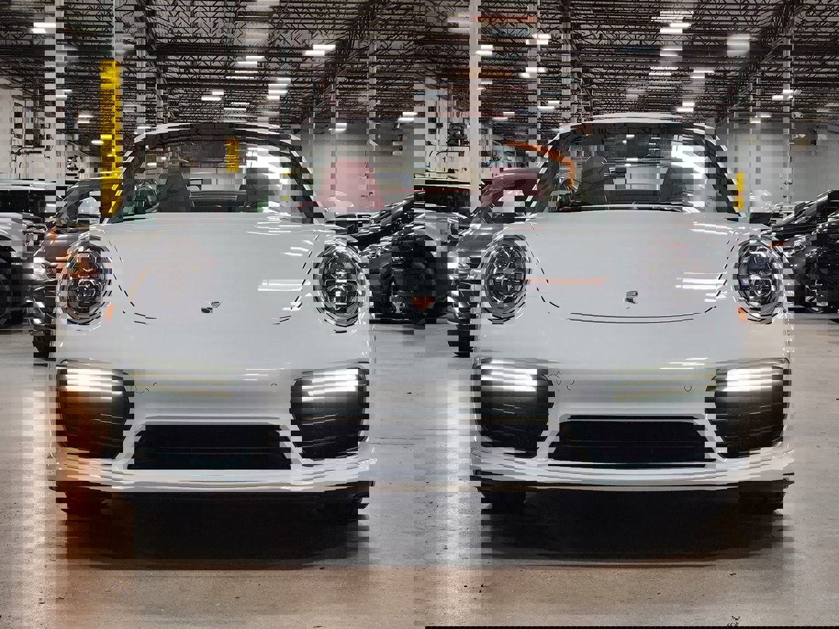 Used 2019 Porsche 911 Turbo image 3