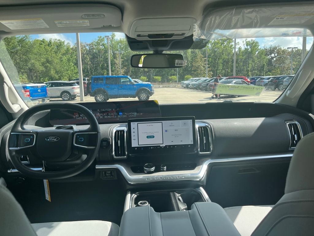 New 2026 Ford Expedition Platinum w/ Driver's Package AWD/4WD image 7