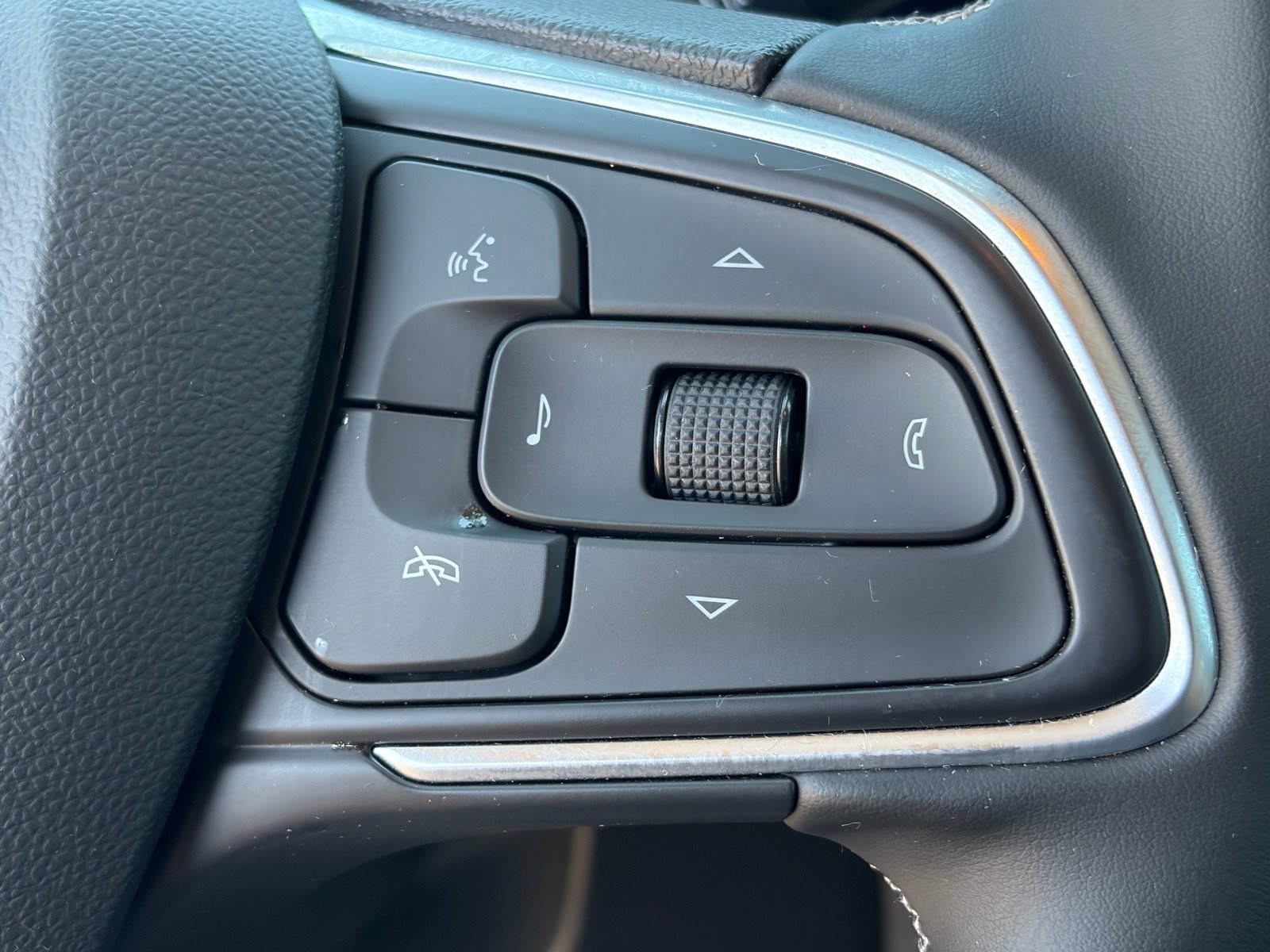 Used 2024 Buick Encore GX Preferred FWD image 20