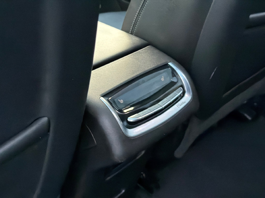 Used 2023 Cadillac XT6 Premium Luxury AWD/4WD image 20