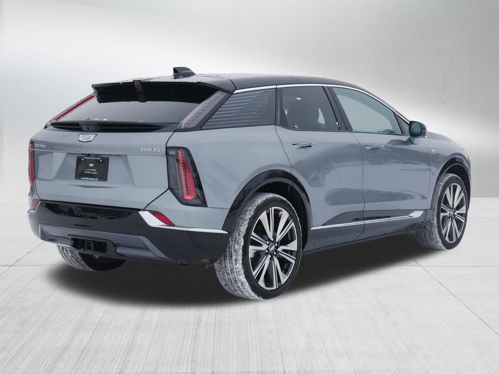 New 2026 Cadillac Optiq Luxury 2 image 6