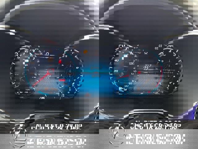 Used 2021 Mercedes-Benz GLC 300 4MATIC image 26