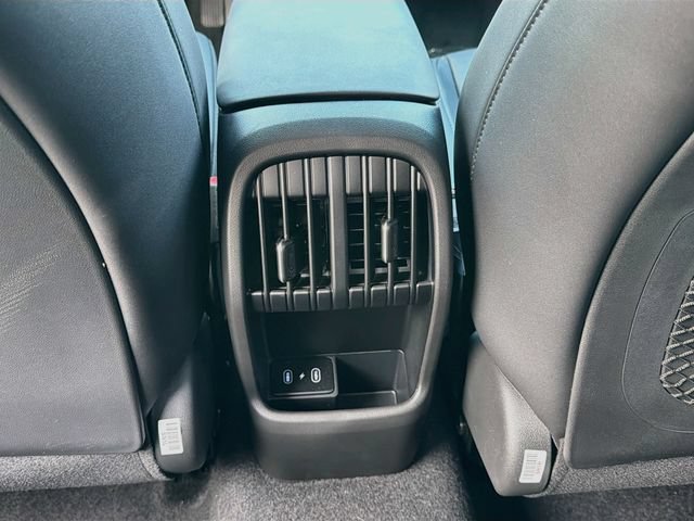 Used 2026 Hyundai Kona SEL Premium FWD image 22