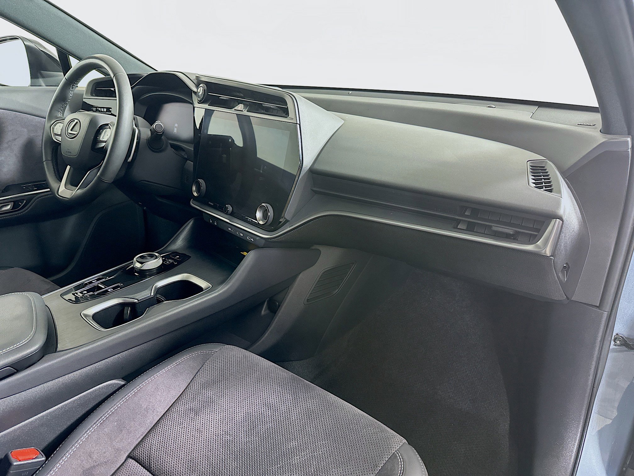 Used 2023 Lexus RZ 450e Premium w/ Cold Area Package image 27