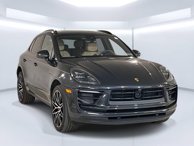 Certified 2026 Porsche Macan S AWD/4WD image 9