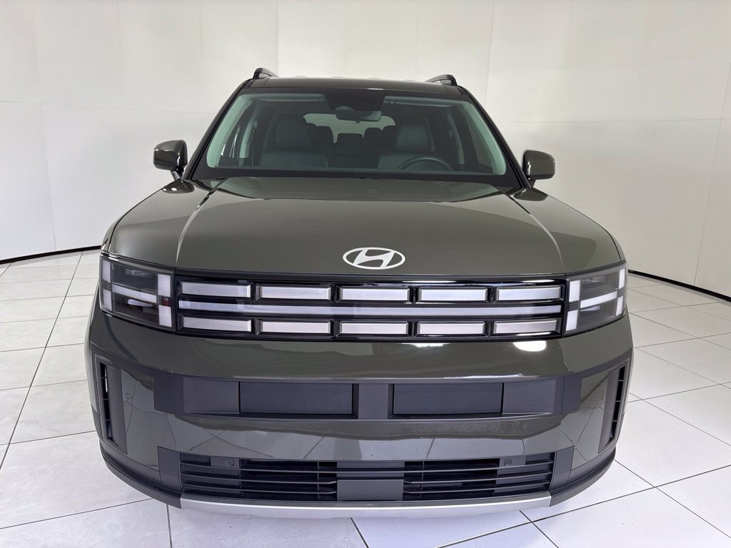 Used 2025 Hyundai Santa Fe SEL FWD image 8