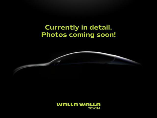 Certified 2025 Toyota Crown Signia w/ Tow-Hitch Package (TMS) AWD/4WD image 1