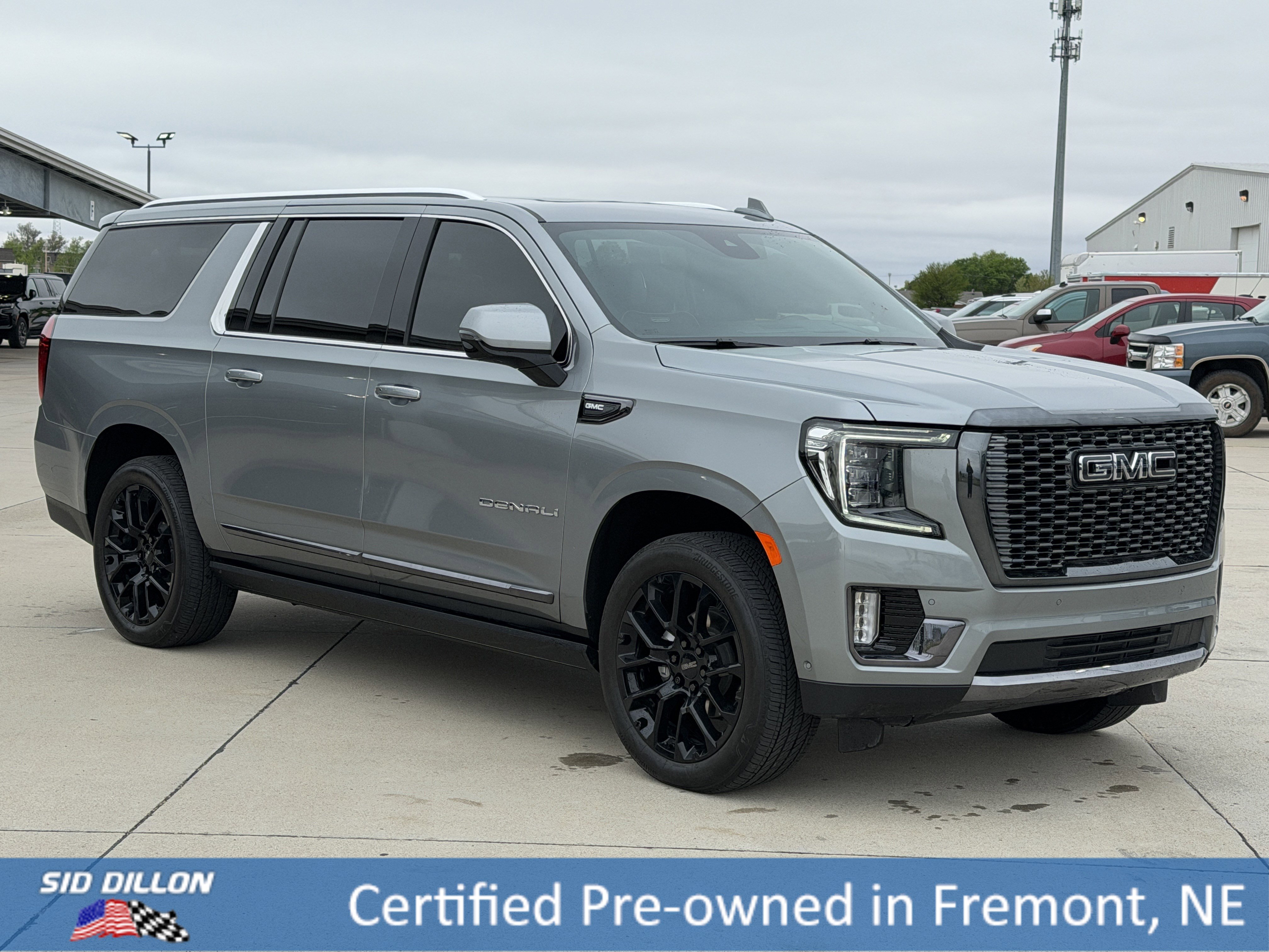 Certified 2024 GMC Yukon XL Denali Ultimate AWD/4WD image 2