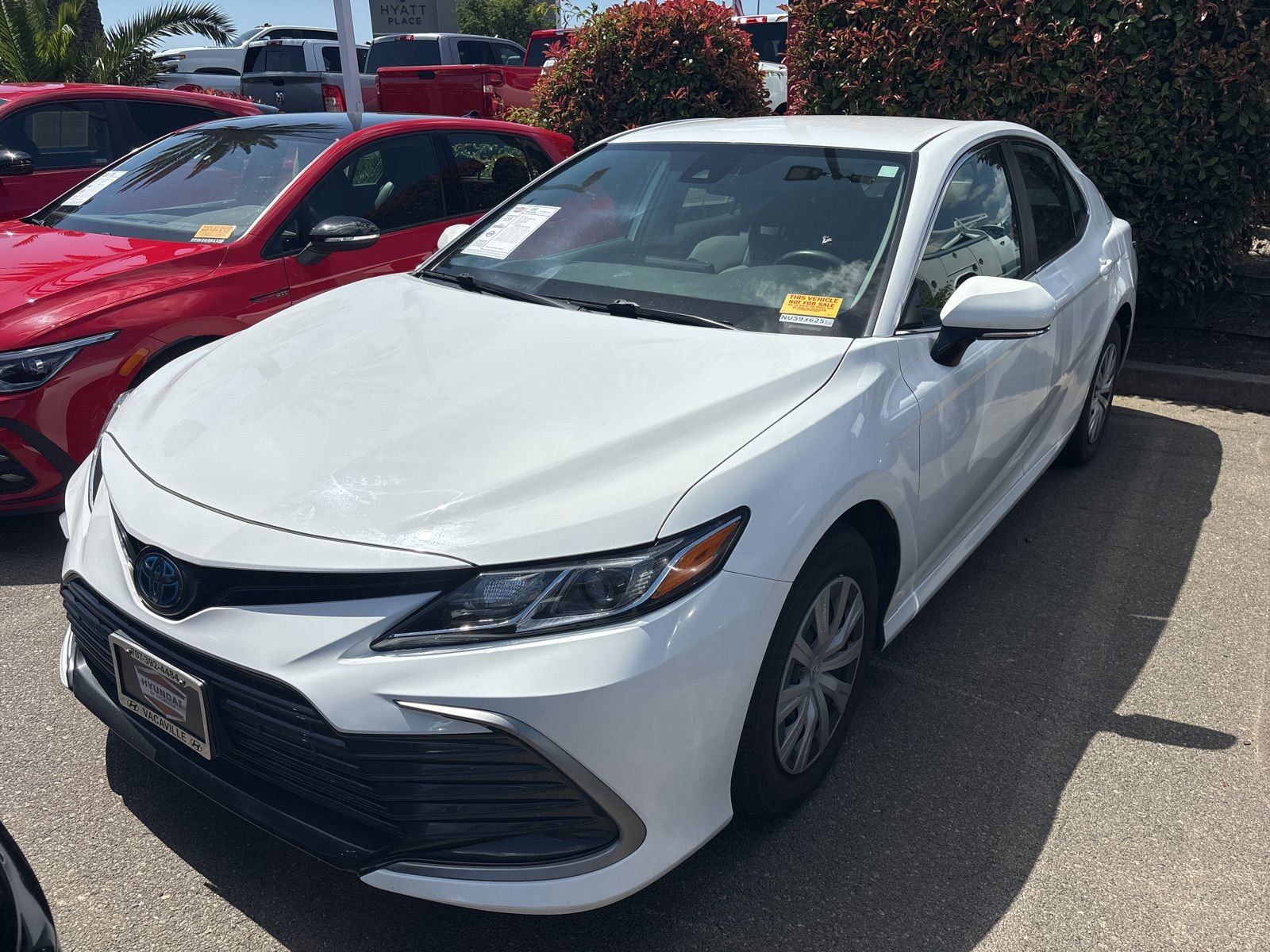 Used 2022 Toyota Camry LE w/ Cold Weather Package FWD image 2