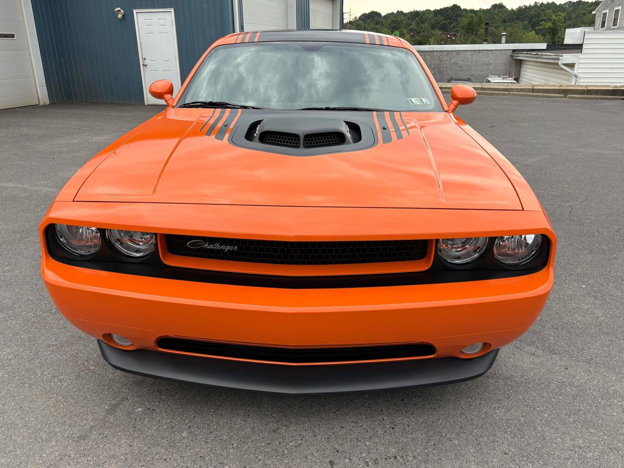 Used 2014 Dodge Challenger R/T RWD image 8