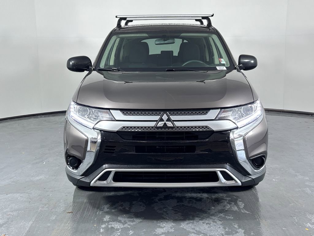 Used 2019 Mitsubishi Outlander ES image 2