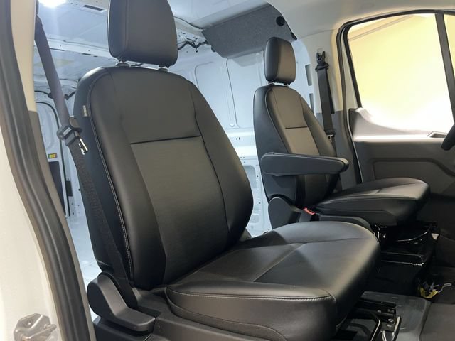 Used 2024 Ford Transit 150 Low Roof RWD image 21
