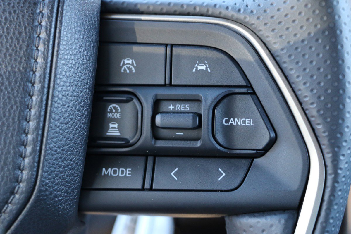 Used 2025 Toyota 4Runner TRD Off-Road image 21