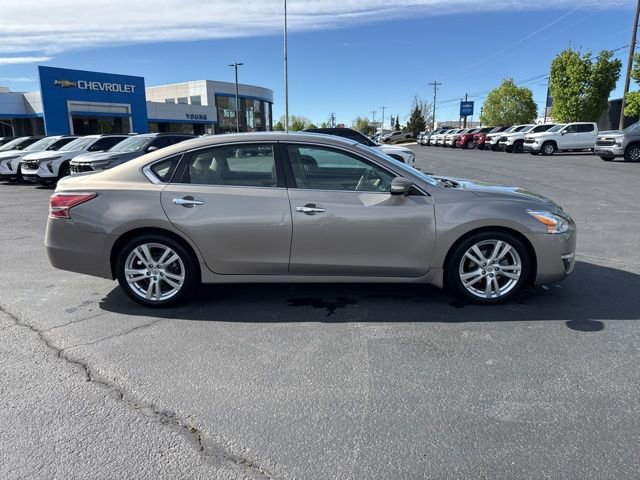 Used 2015 Nissan Altima 3.5 SL image 8