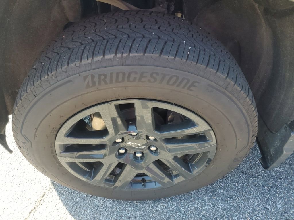 Certified 2024 Chevrolet Silverado 1500 RST AWD/4WD image 11