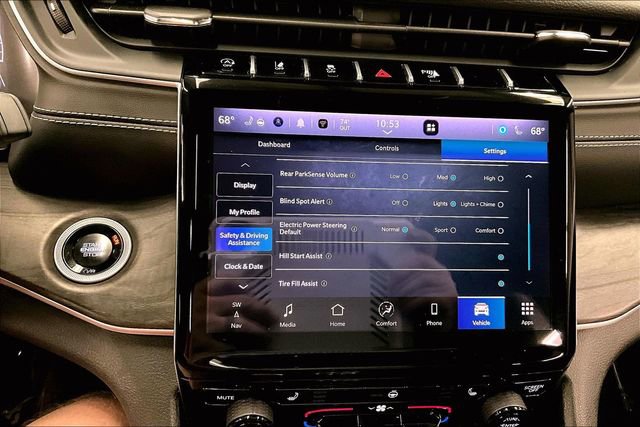 Used 2024 Jeep Grand Cherokee Limited w/ Trailer Tow Package image 36