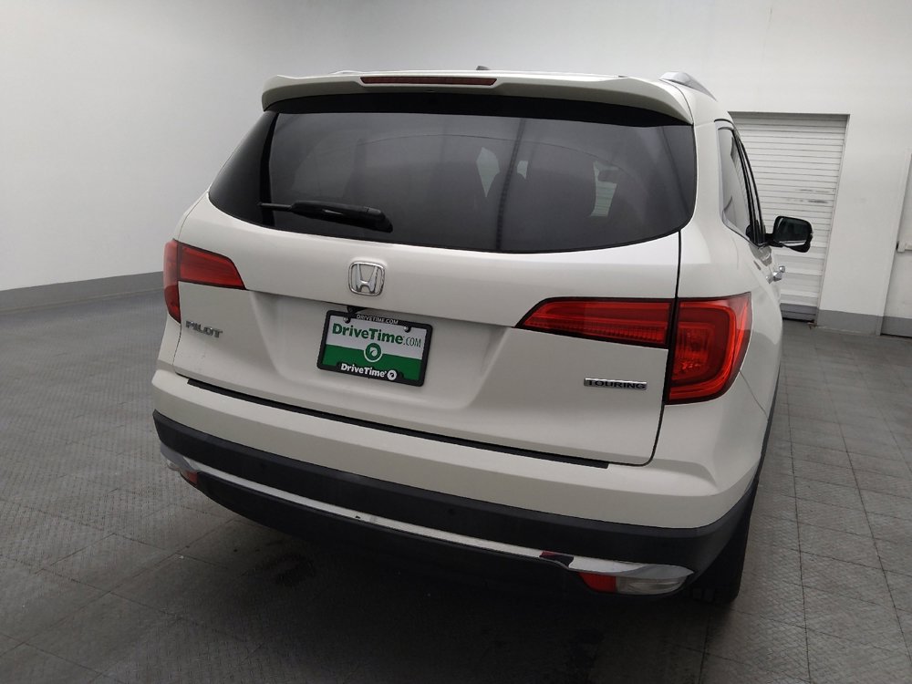 Used 2018 Honda Pilot Touring image 7