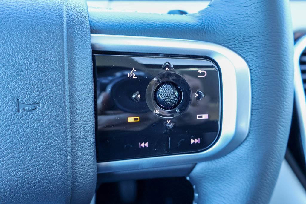 New 2026 Nissan Armada Platinum image 13