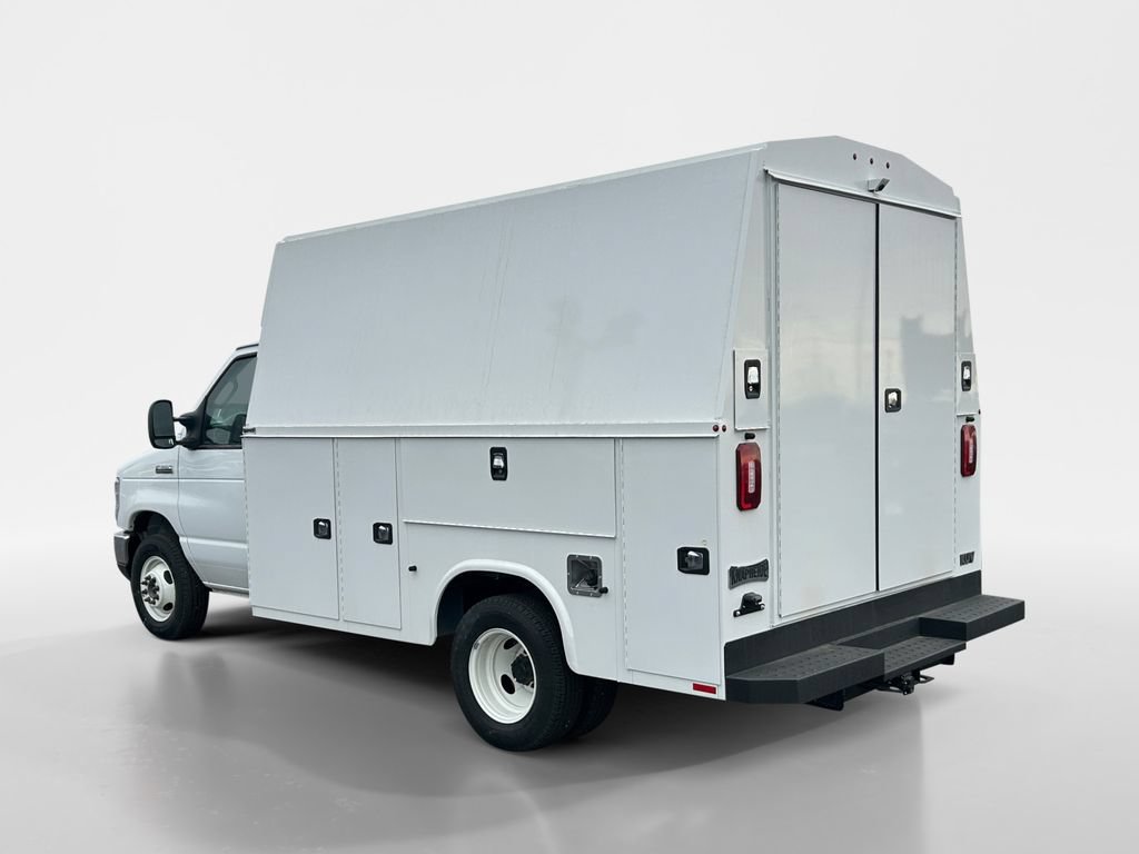 New 2025 Ford E-350 and Econoline 350 Super Duty w/ Power Equipment Group RWD image 3