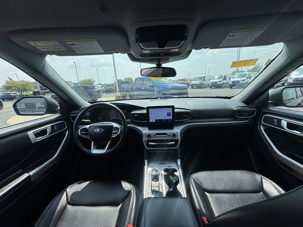 Used 2023 Ford Explorer XLT w/ Equipment Group 202A image 21