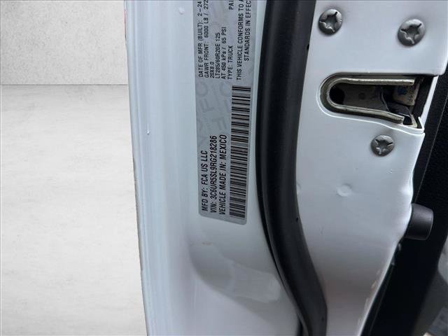 Used 2024 RAM 2500 Limited AWD/4WD image 9