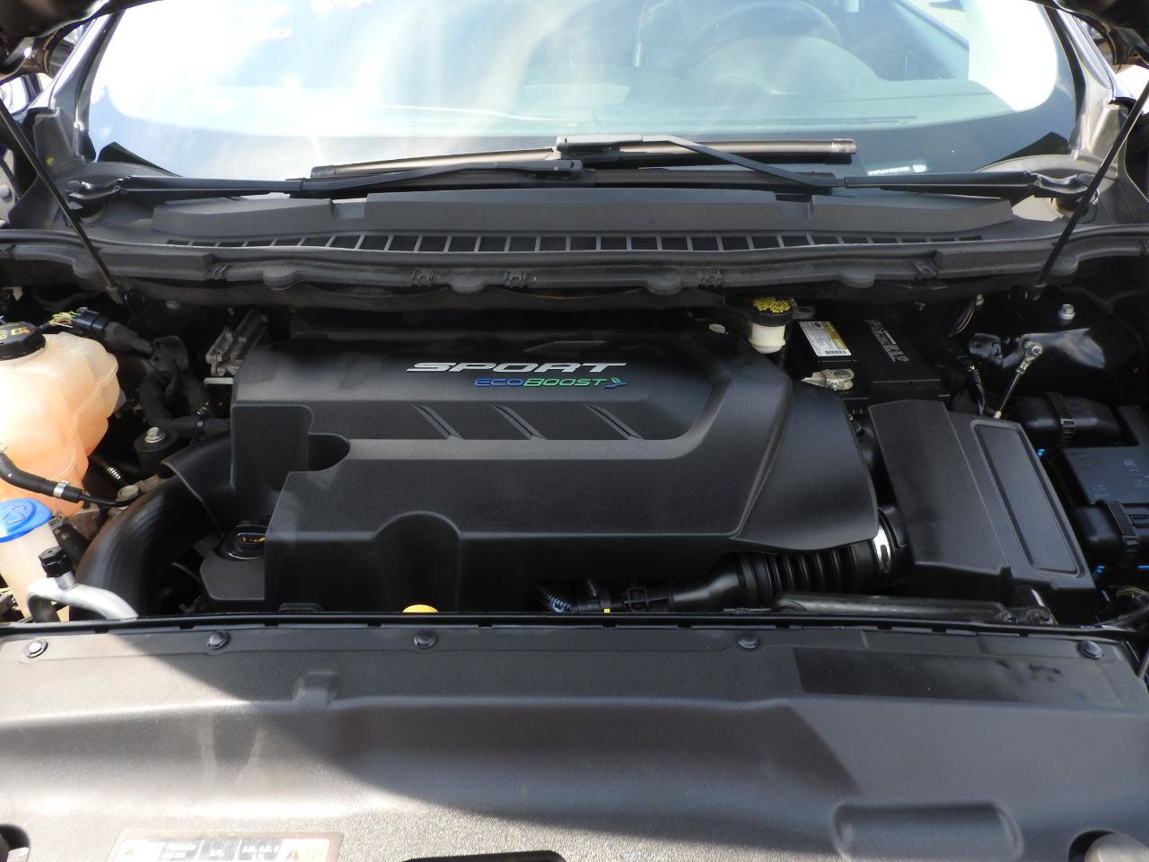 Used 2016 Ford Edge Sport w/ Equipment Group 401A AWD/4WD image 17