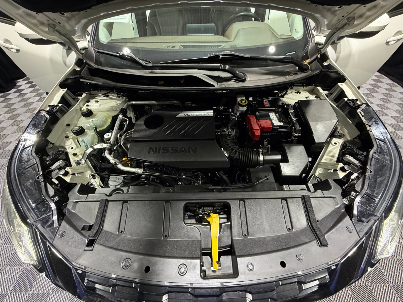 Used 2022 Nissan Rogue SV image 21