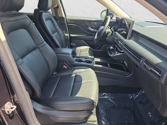 Used 2024 Lincoln Corsair AWD w/ Equipment Group 101A image 10