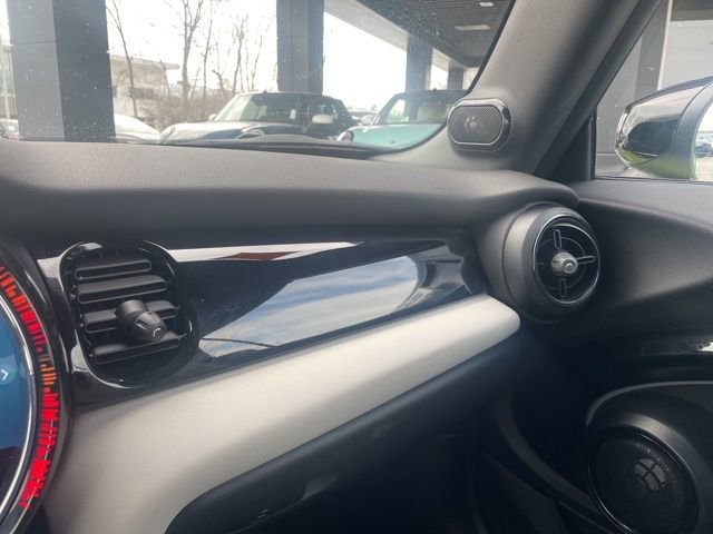 Used 2023 MINI Cooper S image 35