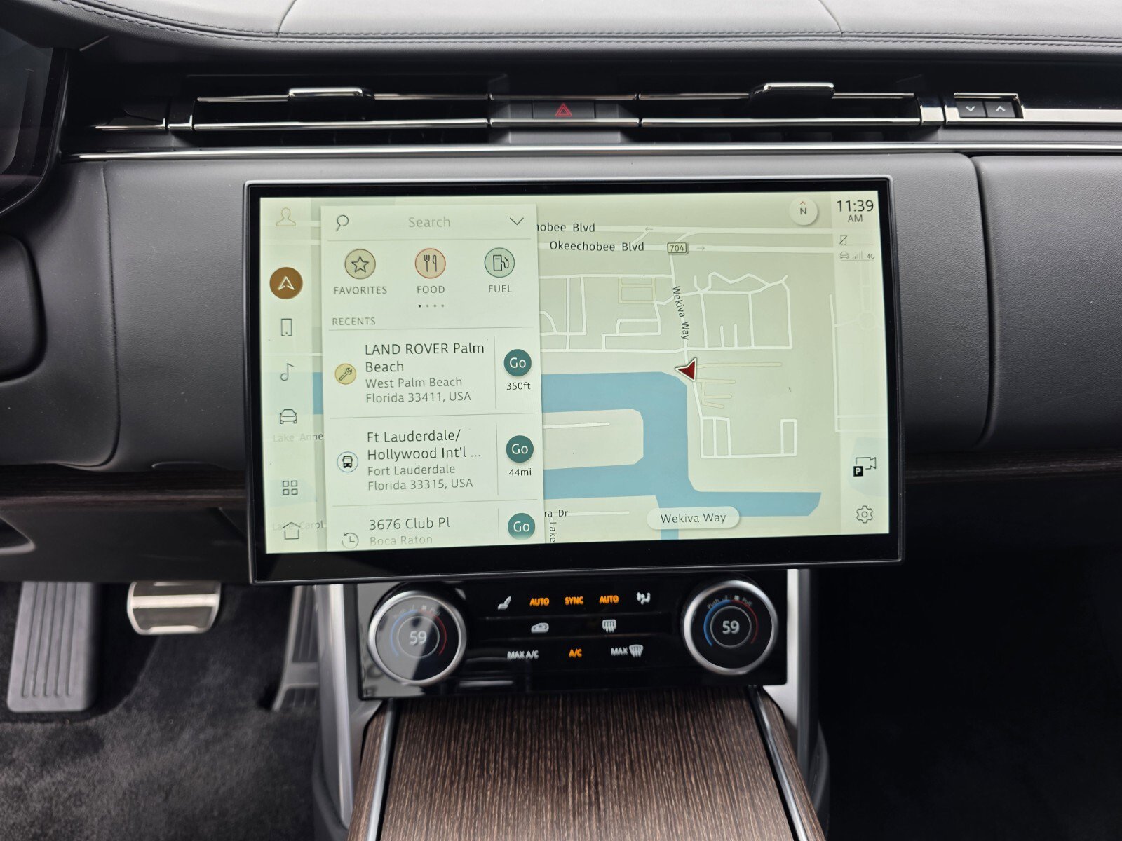 Certified 2022 Land Rover Range Rover SE image 20