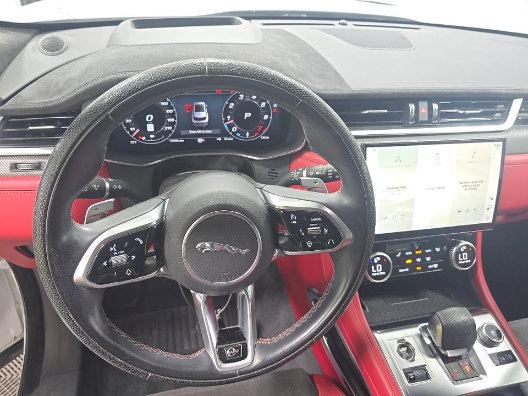 Used 2023 Jaguar F-PACE SVR AWD/4WD image 3