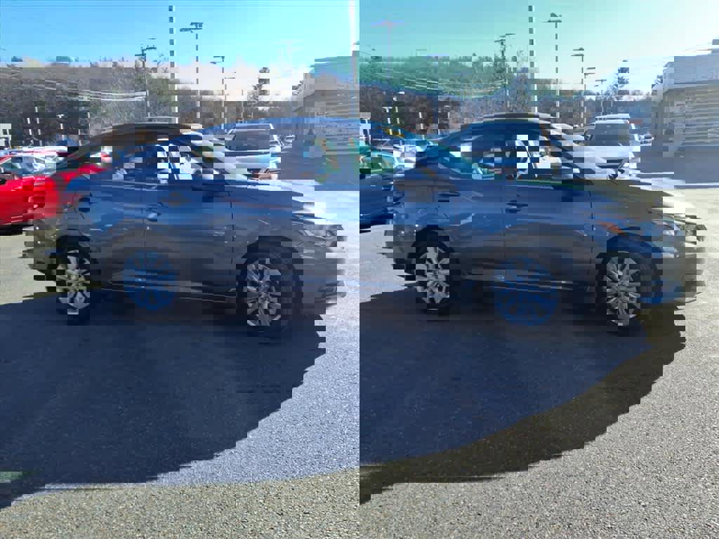 Certified 2023 Nissan Sentra S image 4