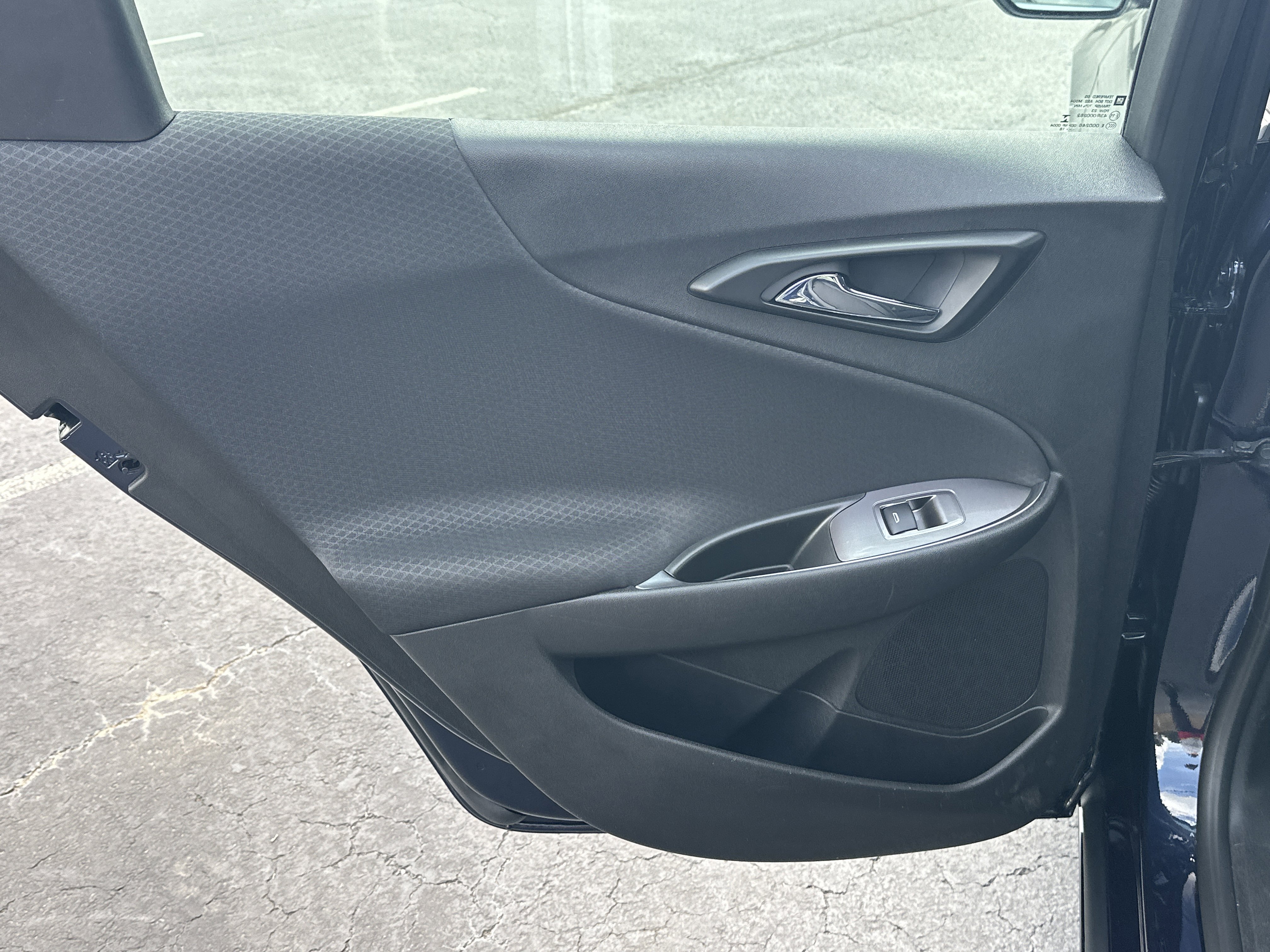 Used 2018 Chevrolet Malibu LT image 22