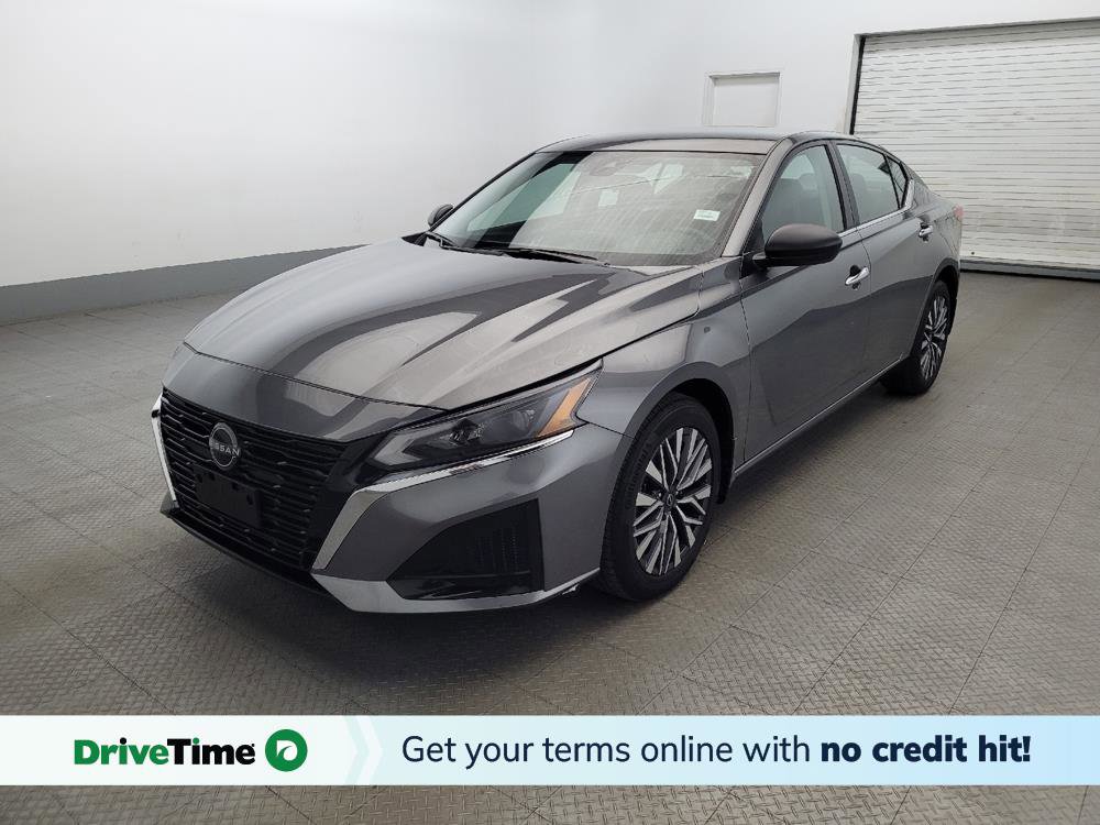 Used 2024 Nissan Altima 2.5 SV image 1