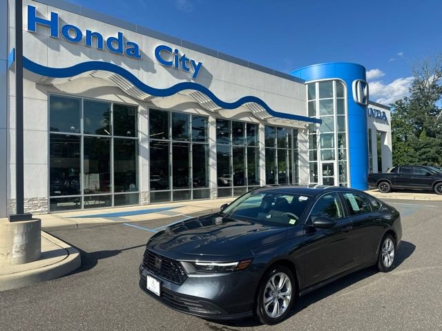 Certified 2023 Honda Accord LX image 2