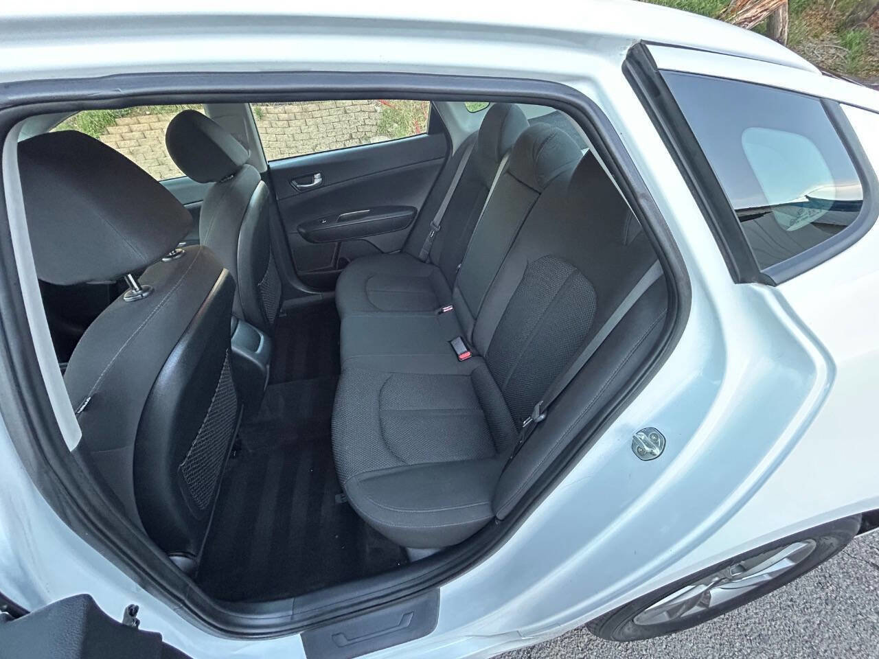 Used 2019 Kia Optima LX image 21