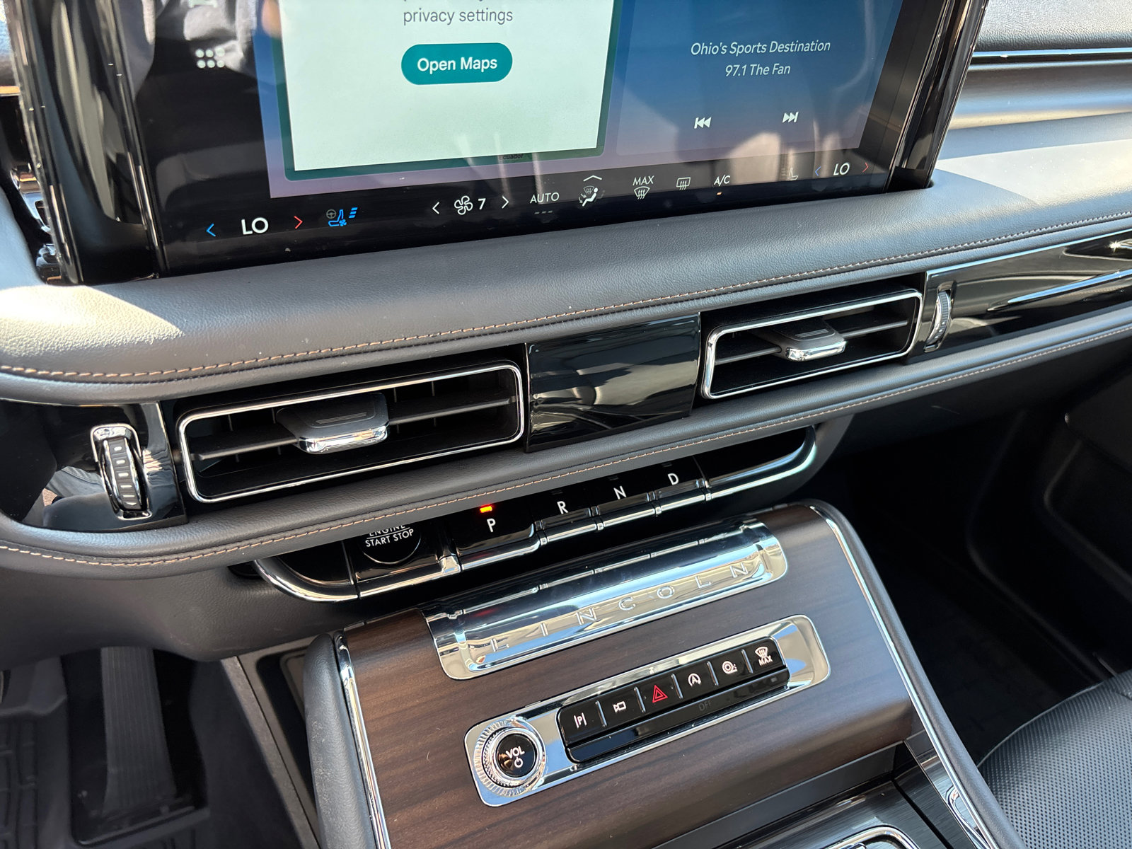 New 2025 Lincoln Aviator Reserve w/ Illumination Package image 23