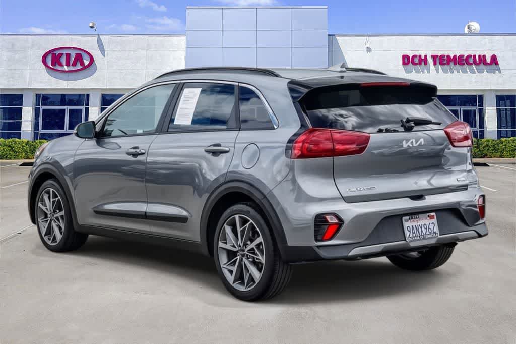 Certified 2022 Kia Niro Touring Special Edition image 6
