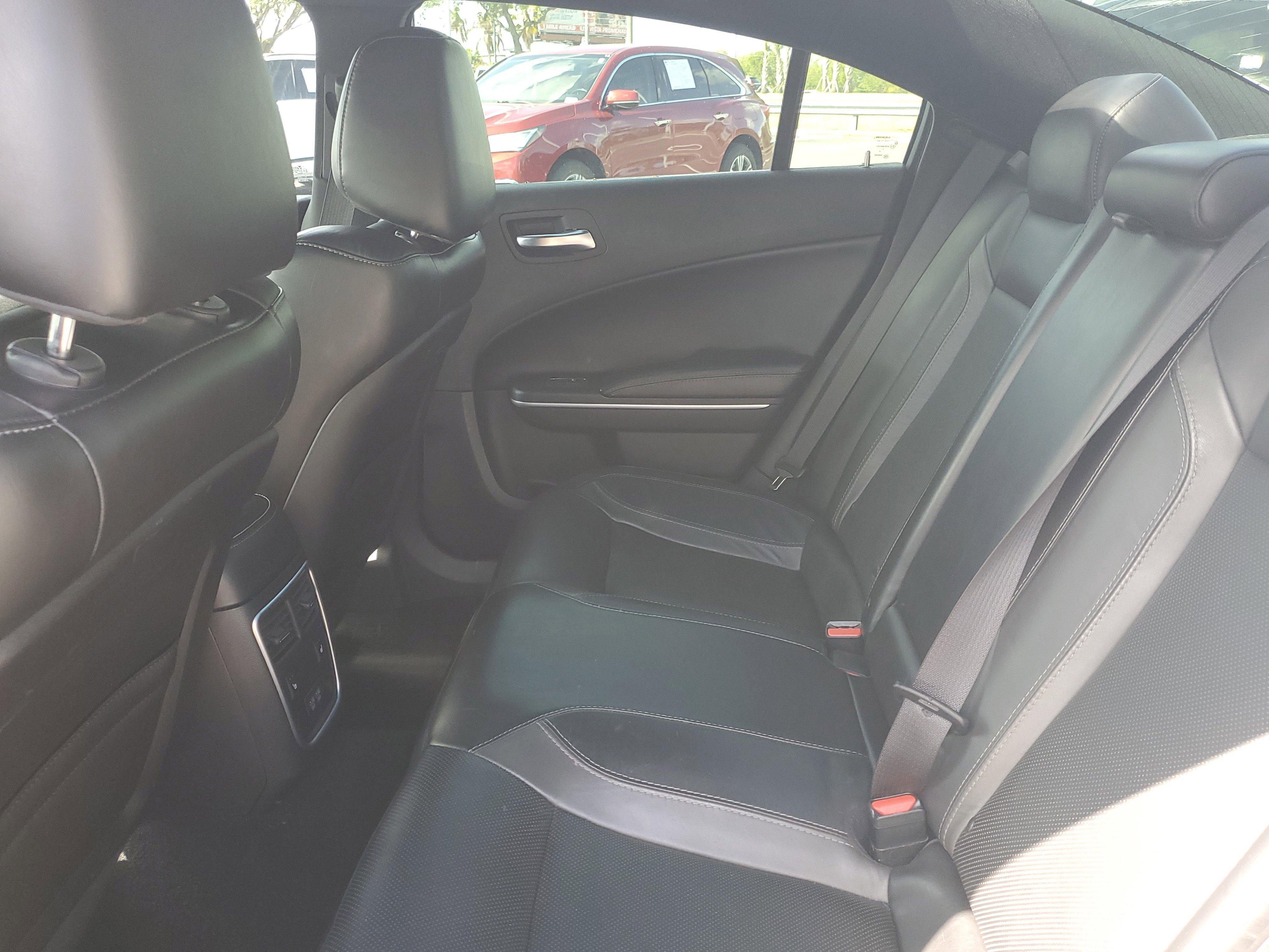 Used 2021 Dodge Charger SXT w/ Leather Interior Group image 12