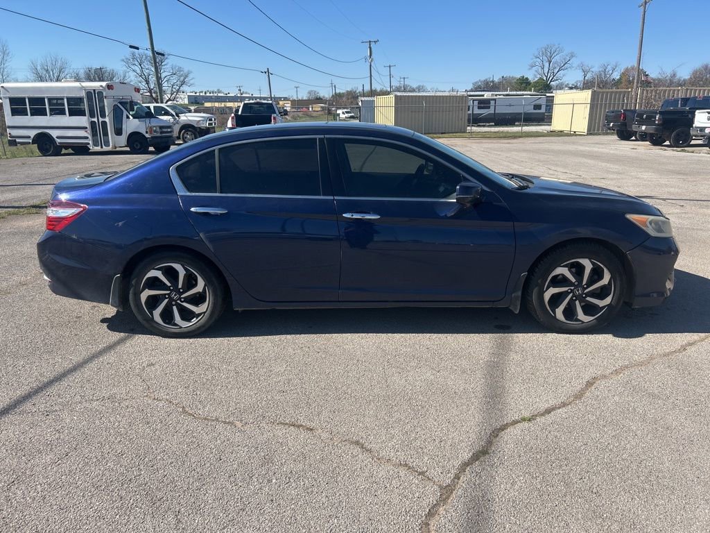 Used 2016 Honda Accord EX-L image 4