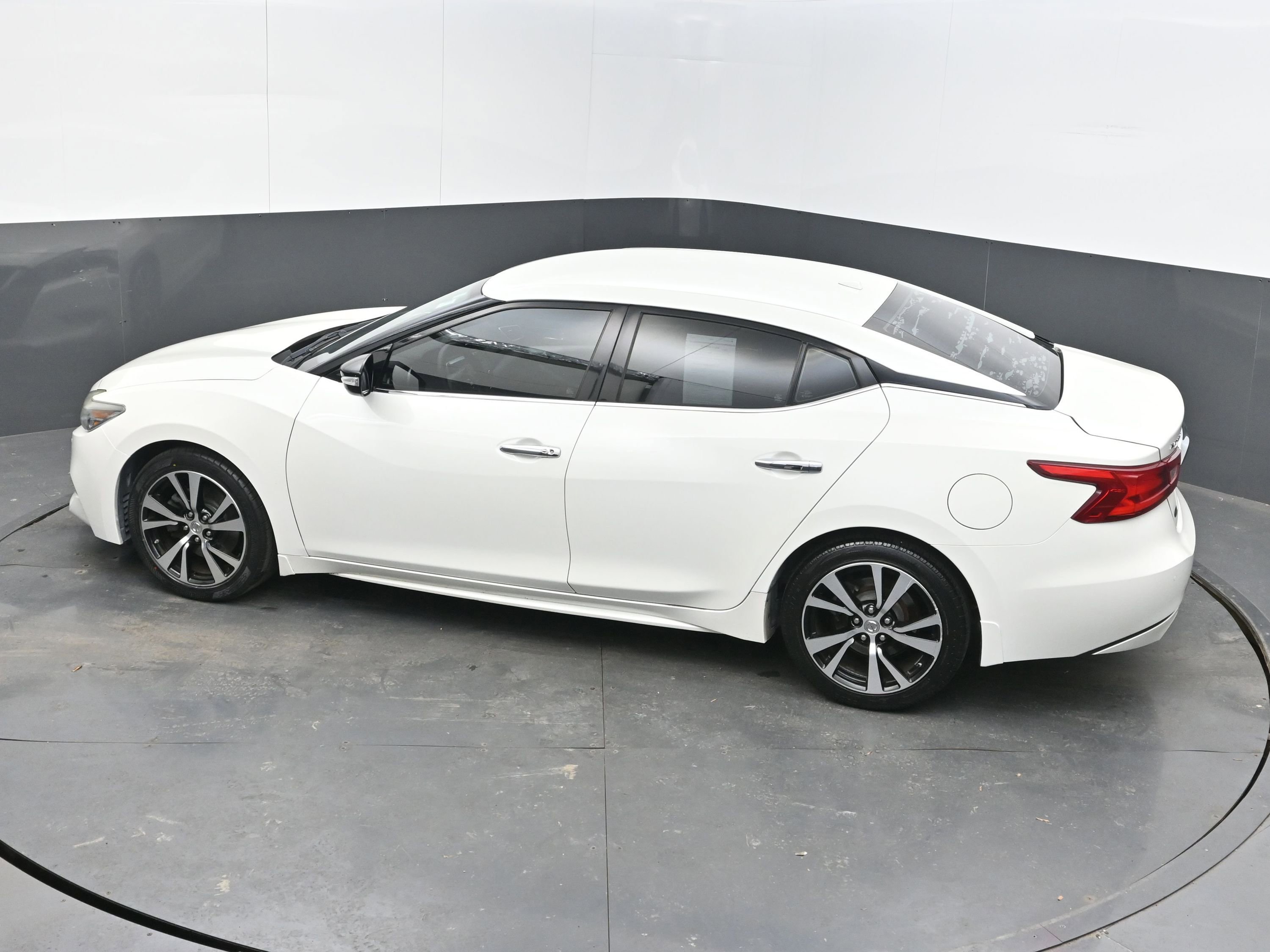 Used 2018 Nissan Maxima 3.5 SV image 30